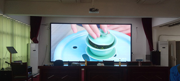 臨沂市--郯城某學(xué)校會議室led全彩屏.jpg